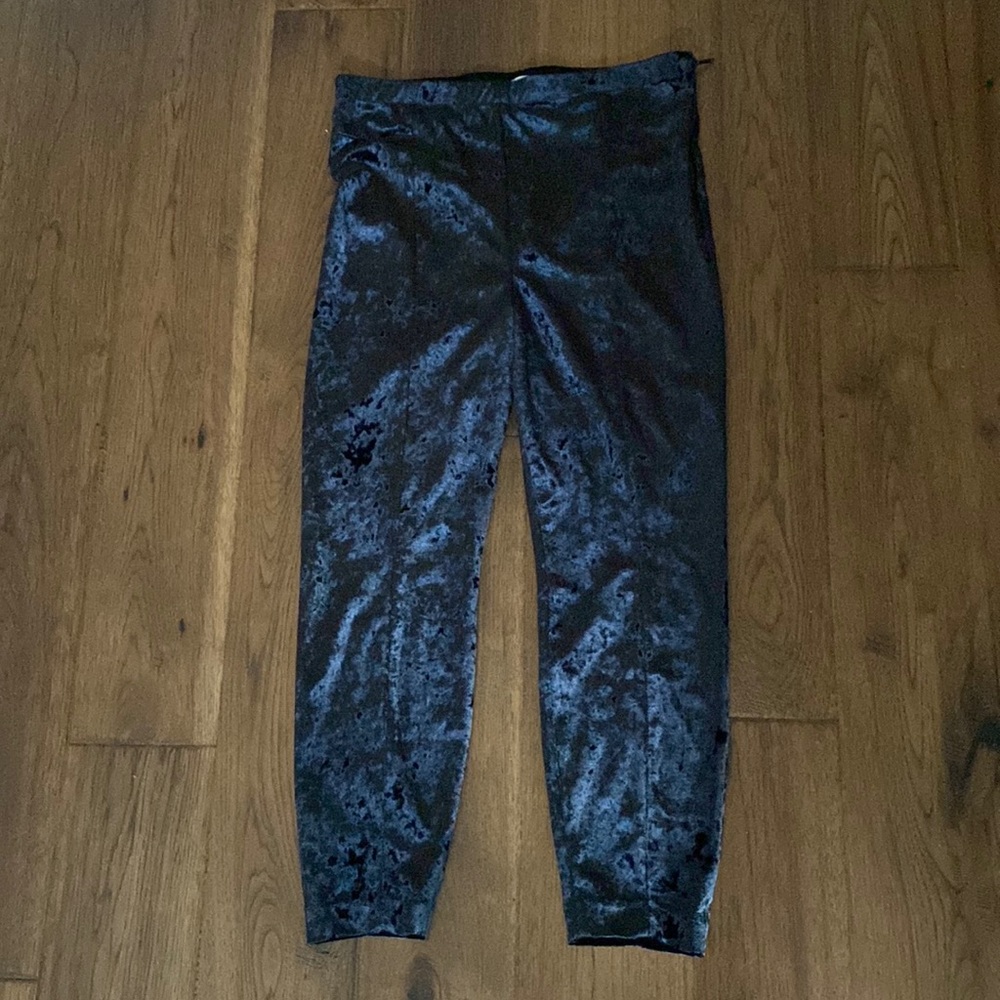 Good American velvet pants